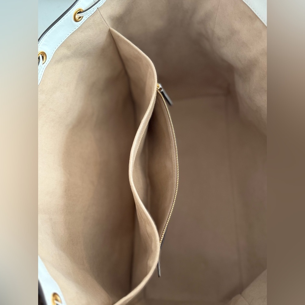 Tory Burch T Monogram Jacquard Embroidered Tote ~ EUC w/Dust Bag Included - Picture 12 of 14